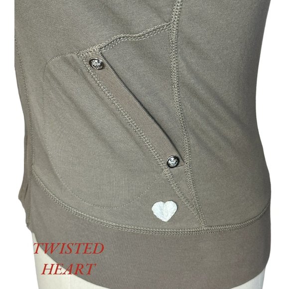 TWISTED HEART TRUE LOVE HOODIE (SZ SM) (NWT) - Picture 7 of 13